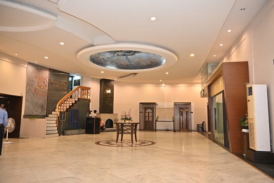 Slider Image 1